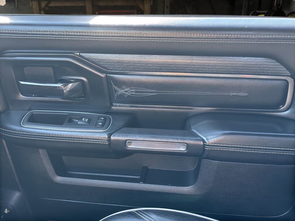 Used 2022 RAM 2500 Limited image 11