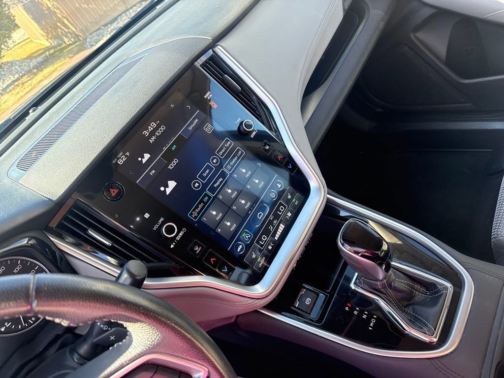 Used 2023 Subaru Outback Premium image 13