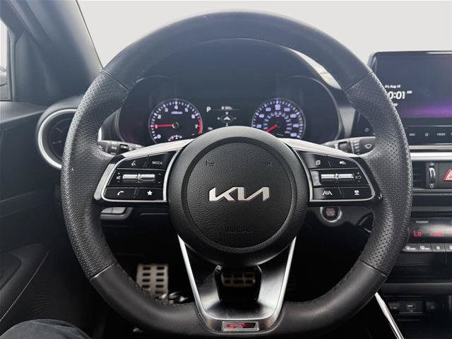Used 2023 Kia Forte GT-Line w/ GT-Line Premium Package FWD image 9