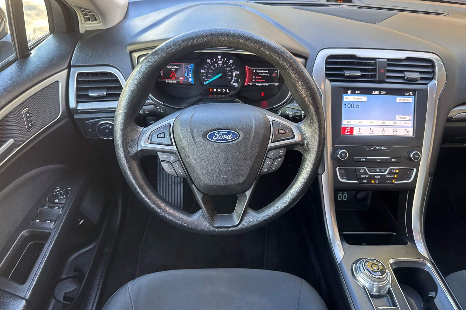 Certified 2019 Ford Fusion SE FWD image 8