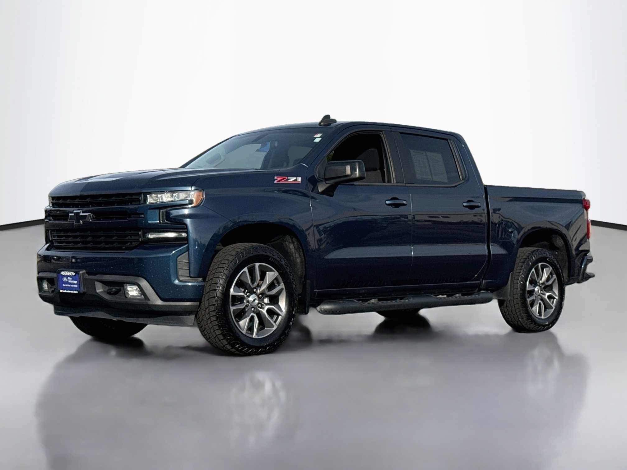 Used 2020 Chevrolet Silverado 1500 RST AWD/4WD image 3