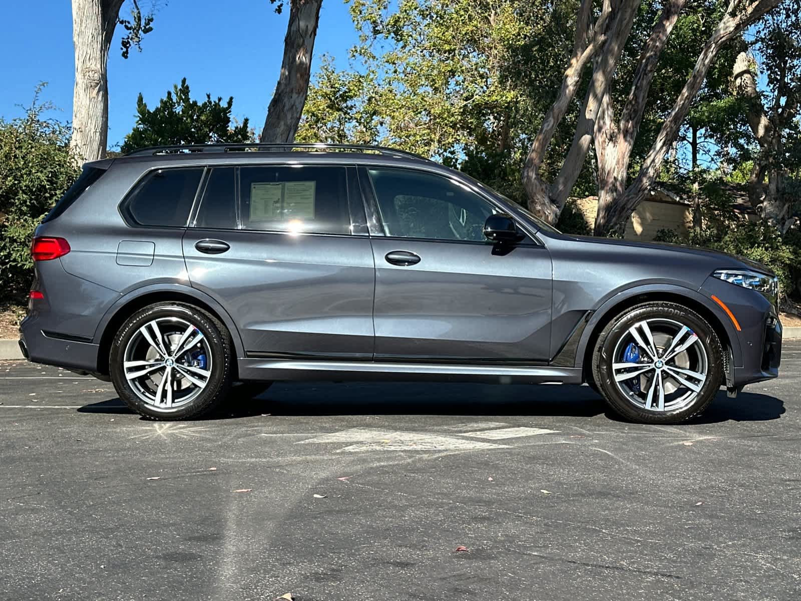 Used 2019 BMW X7 xDrive50i w/ M Sport Package AWD/4WD image 8