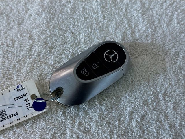 Used 2022 Mercedes-Benz C 300 4MATIC Sedan image 33