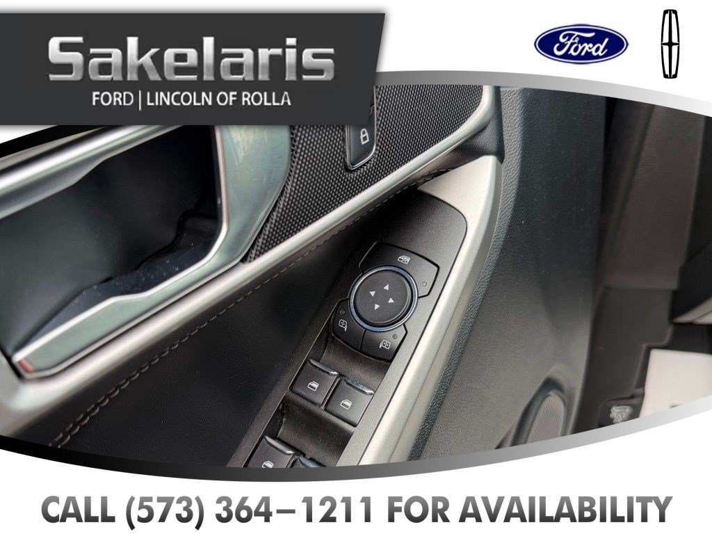 Certified 2022 Ford Explorer XLT w/ Equipment Group 202A AWD/4WD image 11