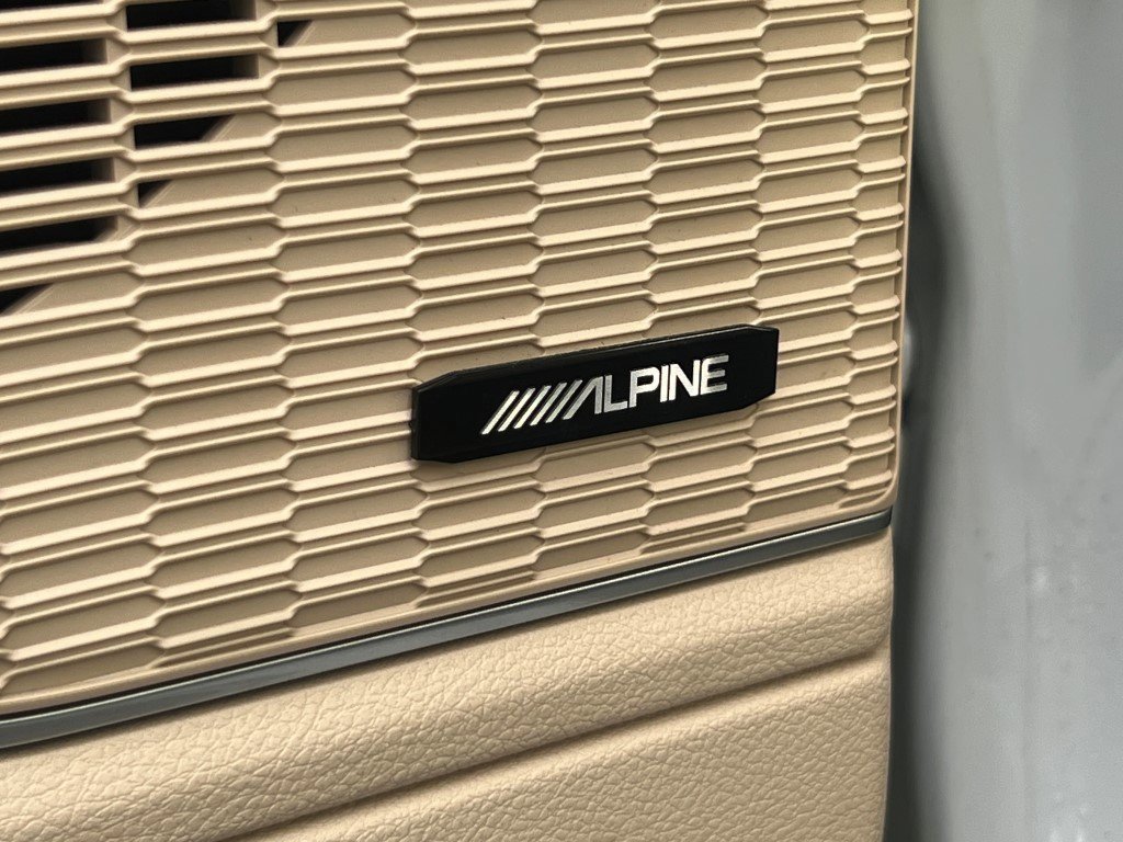 Used 2021 Jeep Grand Cherokee L Limited w/ Trailer Tow Package image 16