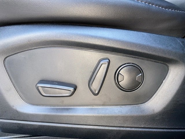 Certified 2023 Ford Explorer XLT w/ Equipment Group 202A image 20