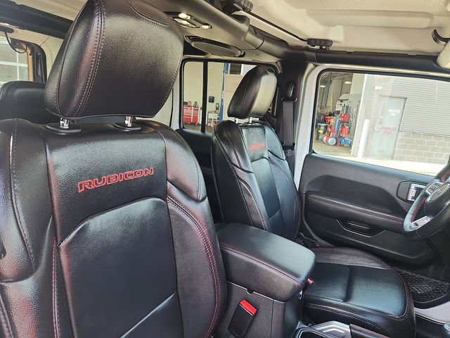 Used 2022 Jeep Wrangler Unlimited Rubicon w/ Cold Weather Group AWD/4WD image 31