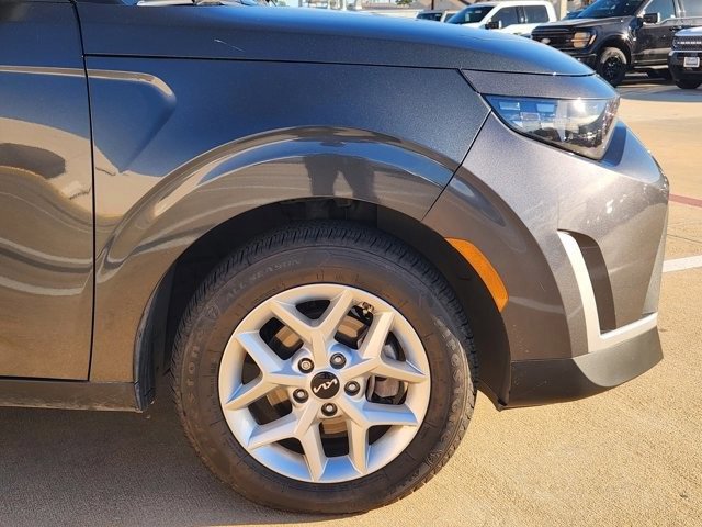 Used 2023 Kia Soul LX w/ Option Group 015 image 8