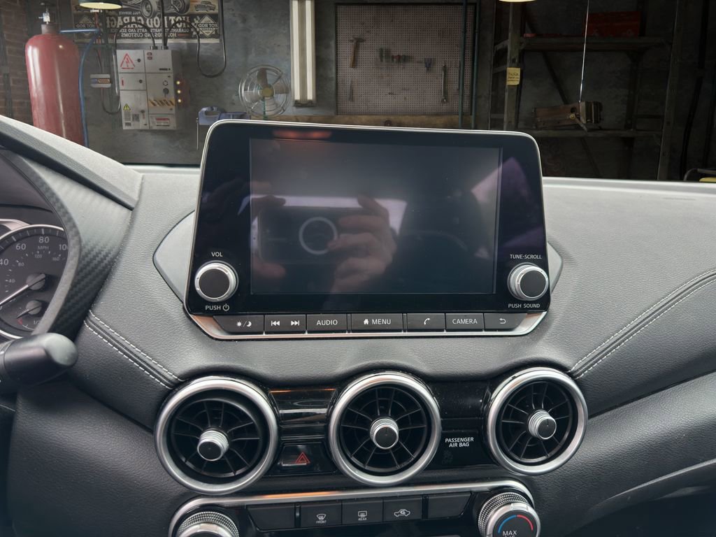 Used 2024 Nissan Sentra SV image 16