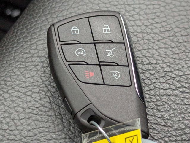 Used 2023 GMC Yukon Denali image 33