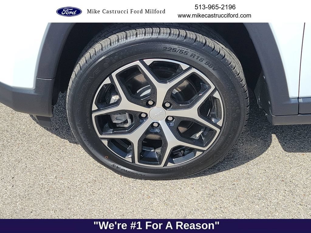 Used 2024 Jeep Compass Limited AWD/4WD image 9