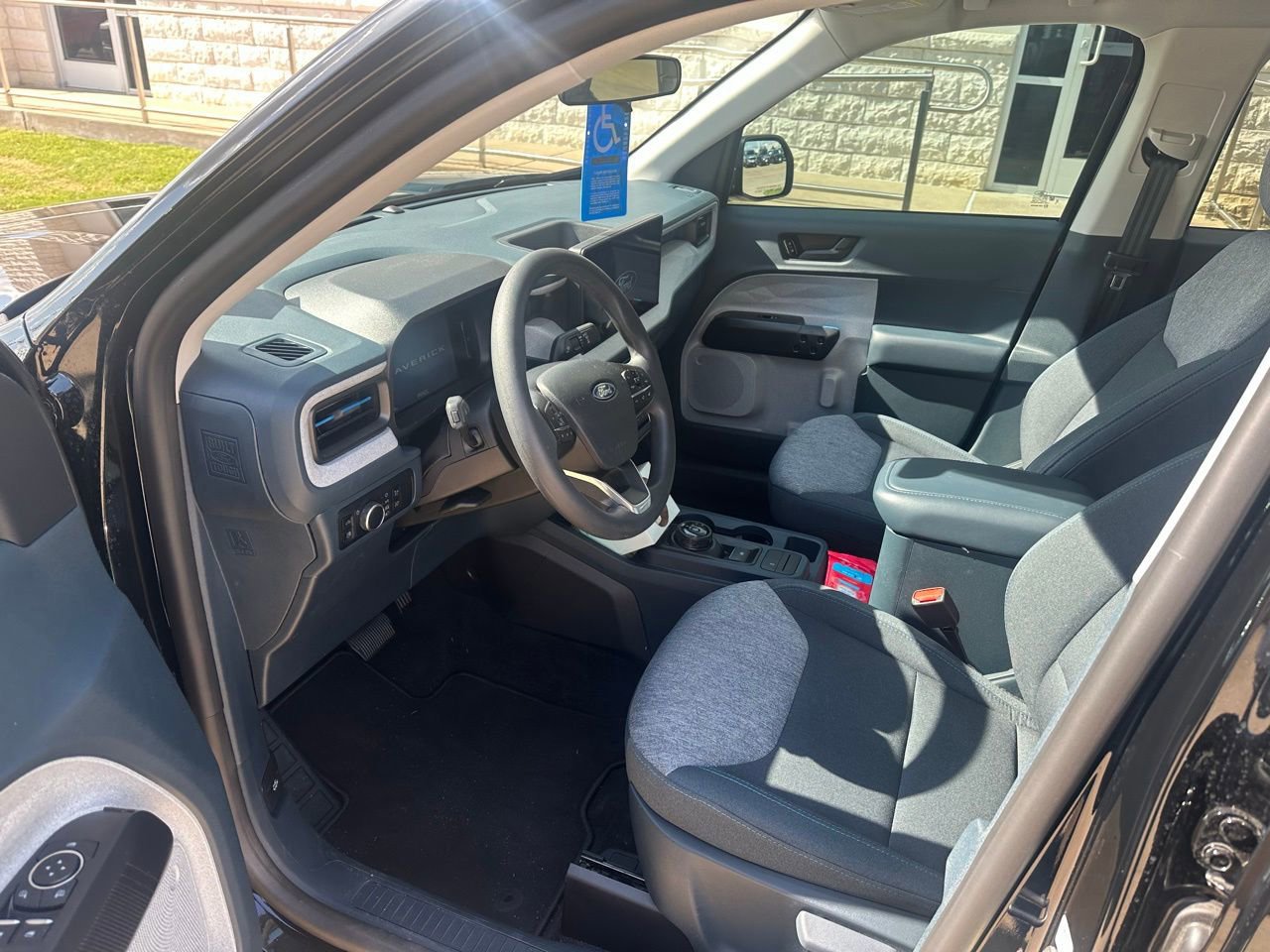 Certified 2025 Ford Maverick XLT image 13