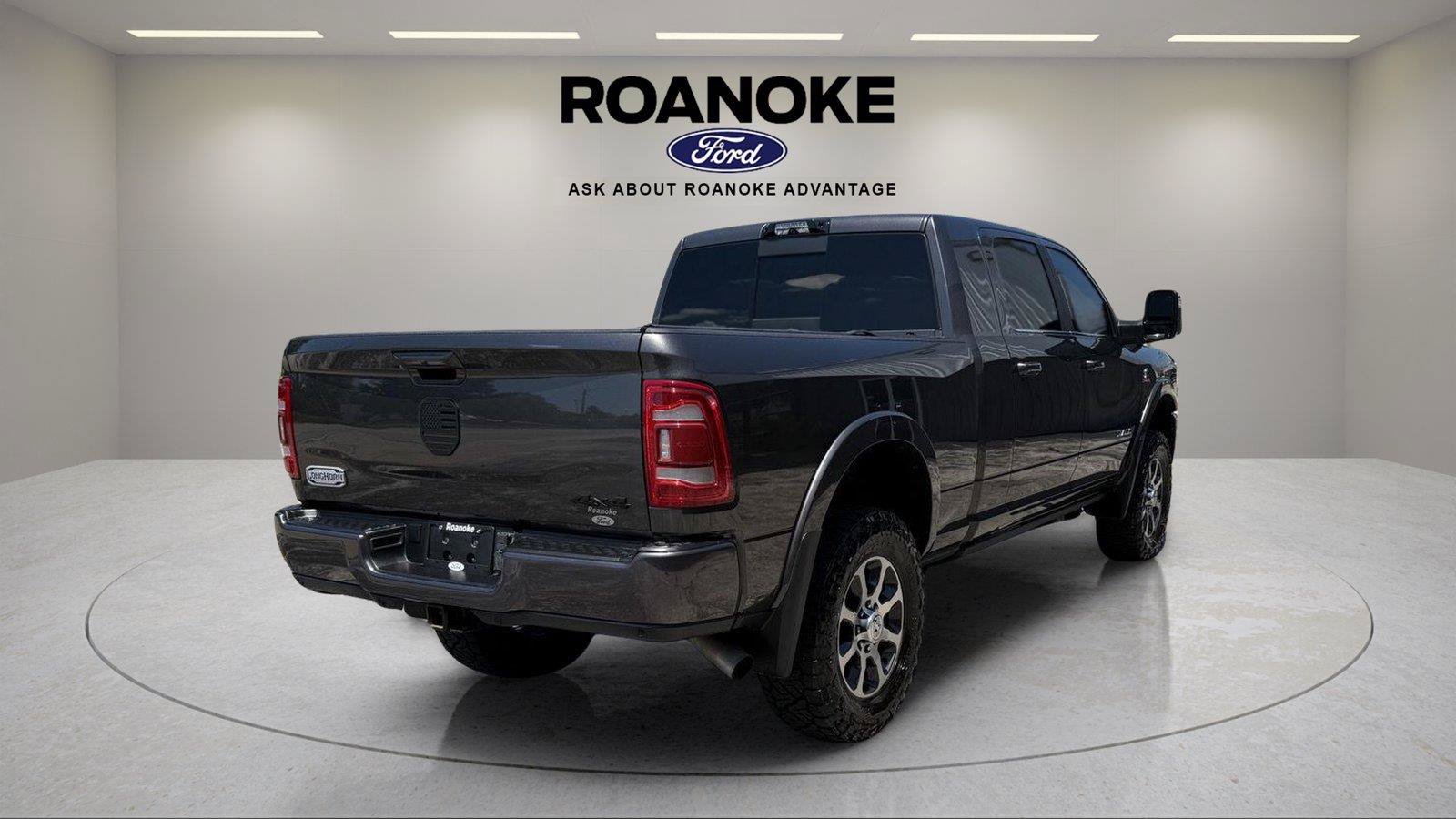 Used 2024 RAM 3500 Limited w/ Safety Group AWD/4WD image 5