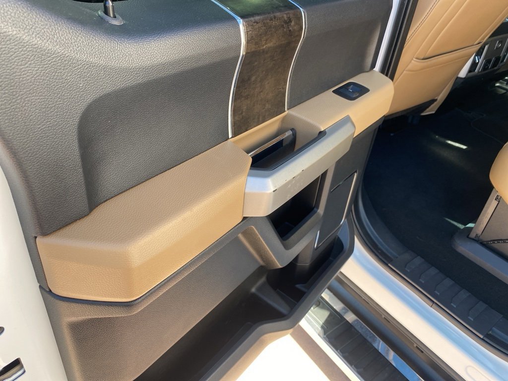 Certified 2022 Ford F350 Lariat w/ Lariat Ultimate Package image 18