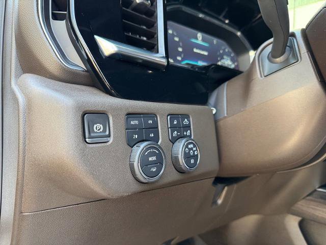 Used 2024 Chevrolet Silverado 2500 LTZ w/ LTZ Convenience Package image 24