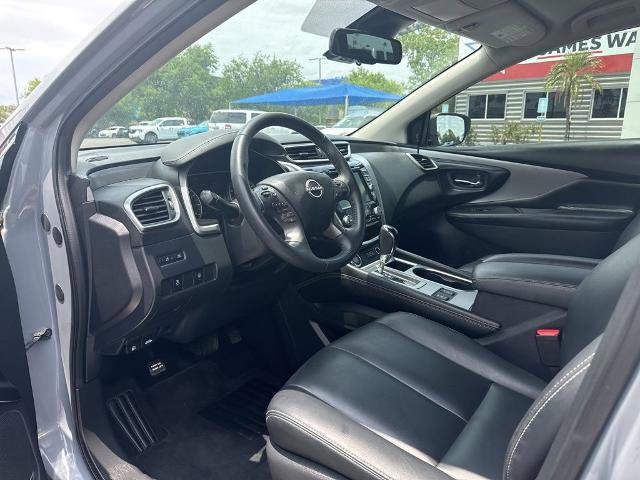 Used 2023 Nissan Murano SV w/ SV Midnight Edition Package FWD image 13