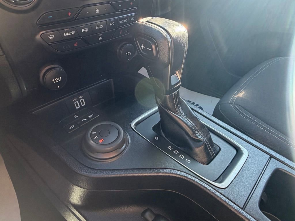 Certified 2023 Ford Ranger XLT w/ Equipment Group 302A High image 12