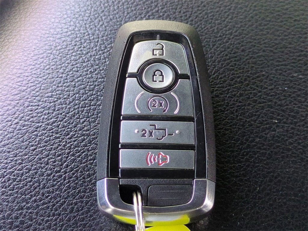 Certified 2020 Ford F150 Lariat w/ Equipment Group 502A Luxury image 30