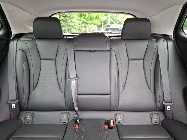 Used 2024 Buick Envision Preferred AWD/4WD image 13