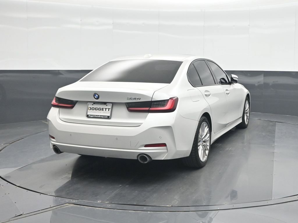 Used 2023 BMW 330i Sedan w/ Driving Assistance Package RWD image 24