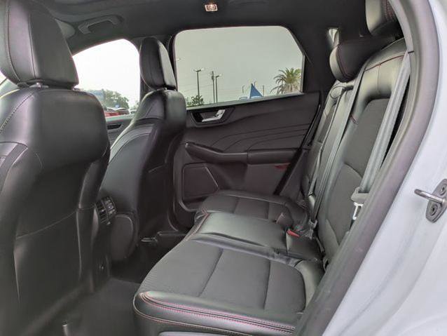 Certified 2023 Ford Escape ST-Line AWD/4WD image 14
