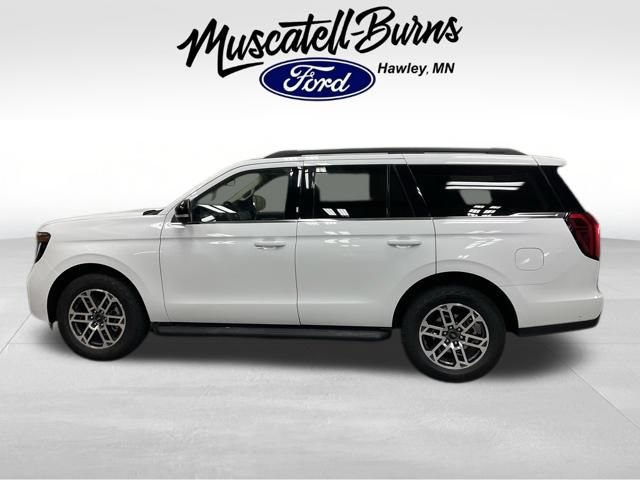 Certified 2025 Ford Expedition Active AWD/4WD image 4