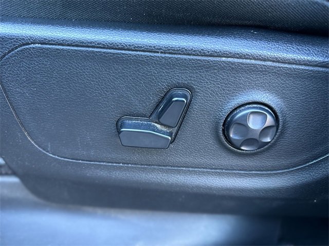 Used 2021 RAM 1500 Big Horn image 13