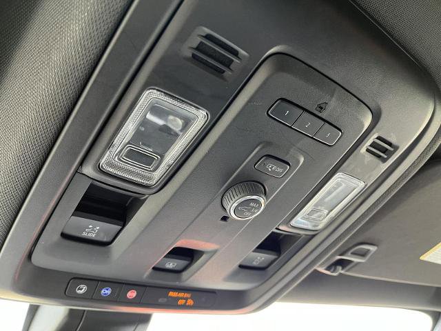 Used 2022 Chevrolet Tahoe LT image 22