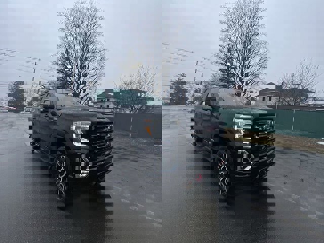 Used 2021 GMC Sierra 1500 AT4 w/ AT4 Premium Package image 3