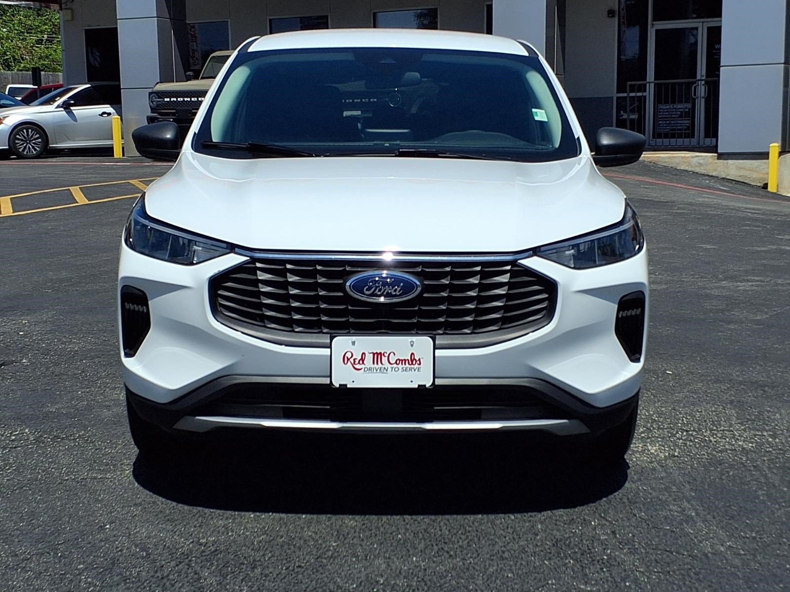 Certified 2025 Ford Escape Active AWD/4WD image 2