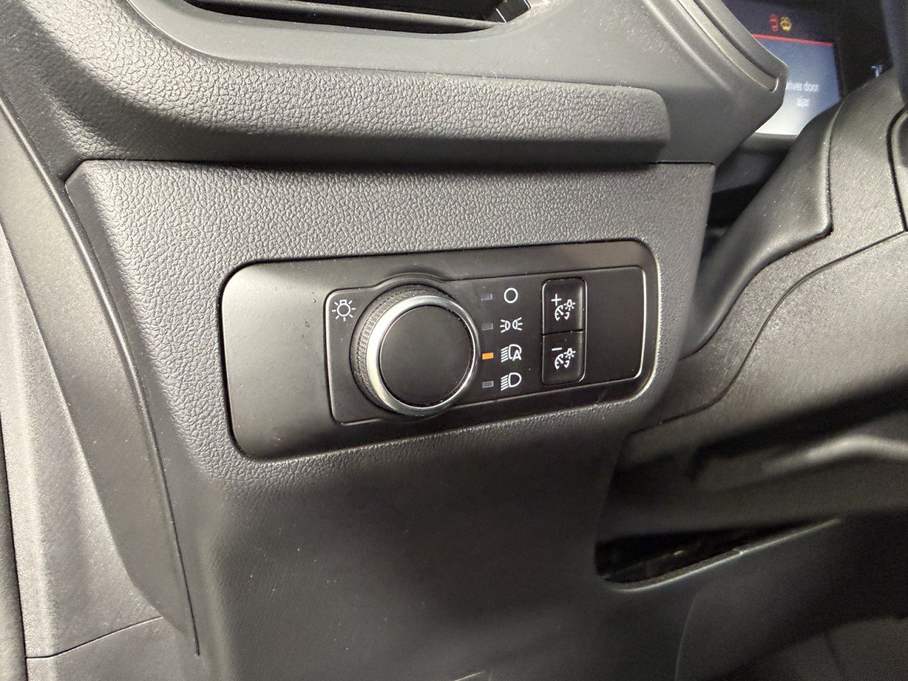 Certified 2025 Ford Escape Active w/ Cold Weather Package FWD image 22