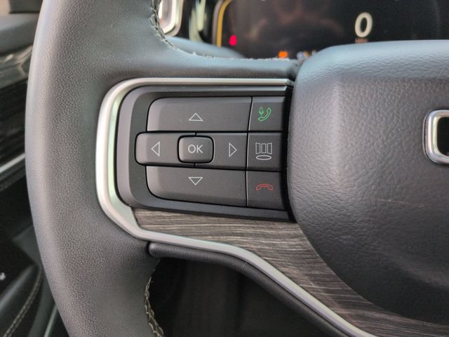 Used 2022 Jeep Wagoneer Series III AWD/4WD image 40