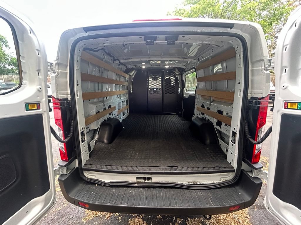 Certified 2024 Ford Transit 250 Low Roof w/ Exterior Upgrade Package RWD image 7
