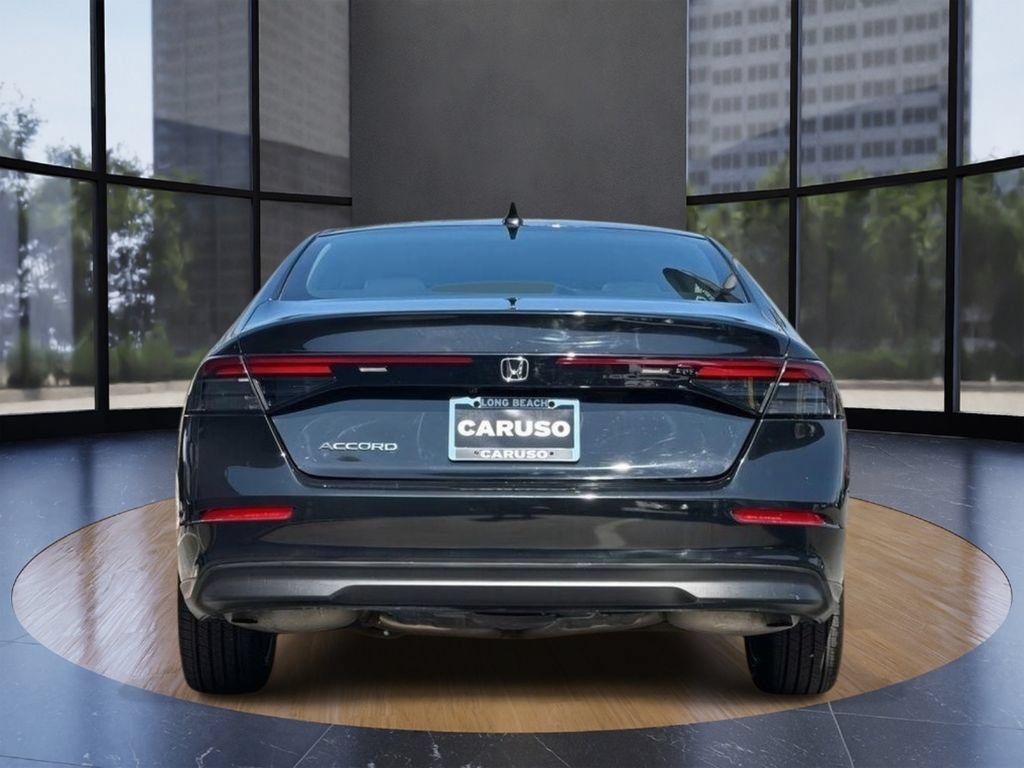 Used 2023 Honda Accord EX image 5