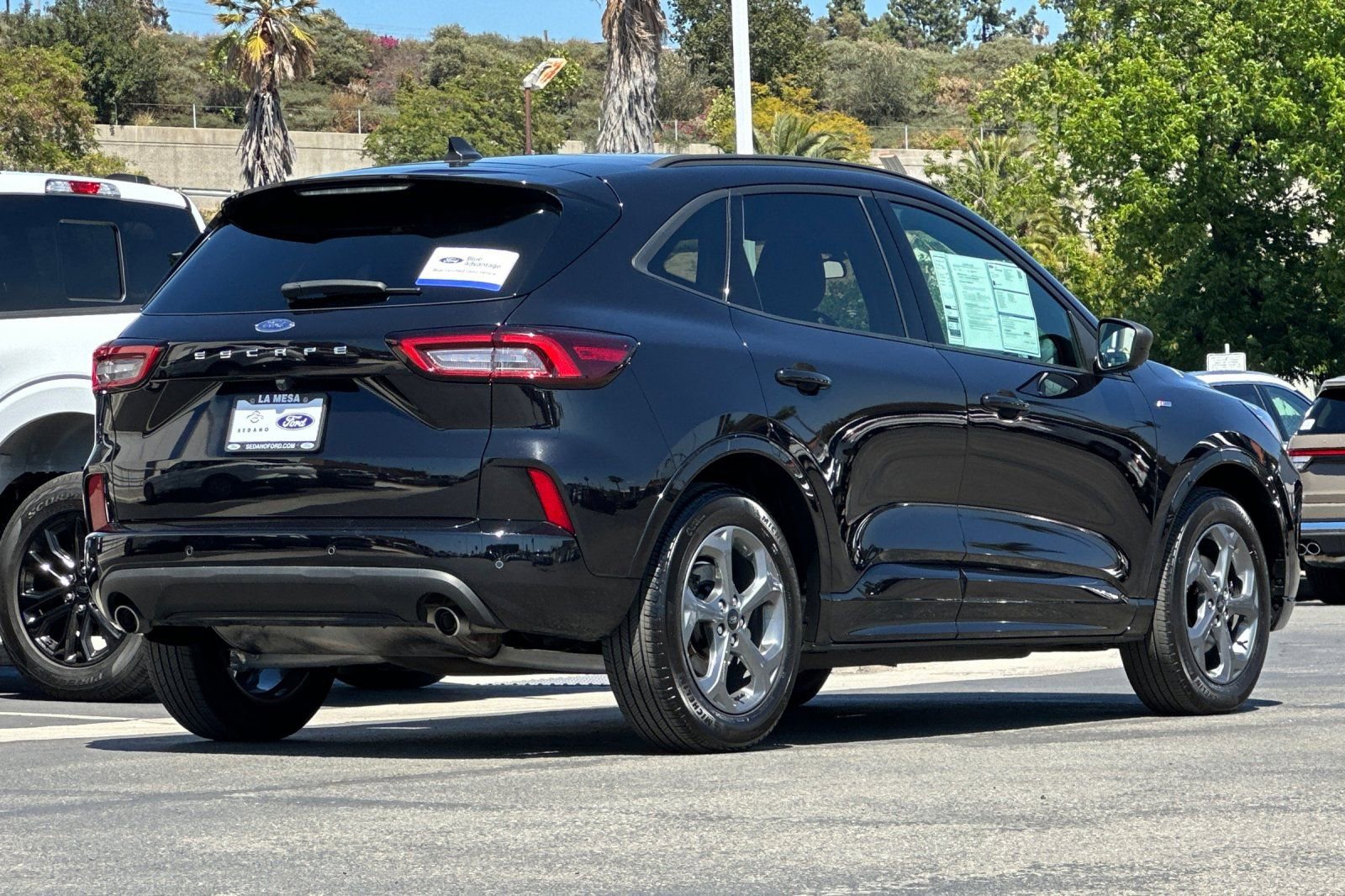 Certified 2024 Ford Escape ST-Line w/ Tech Pack #1 FWD image 3