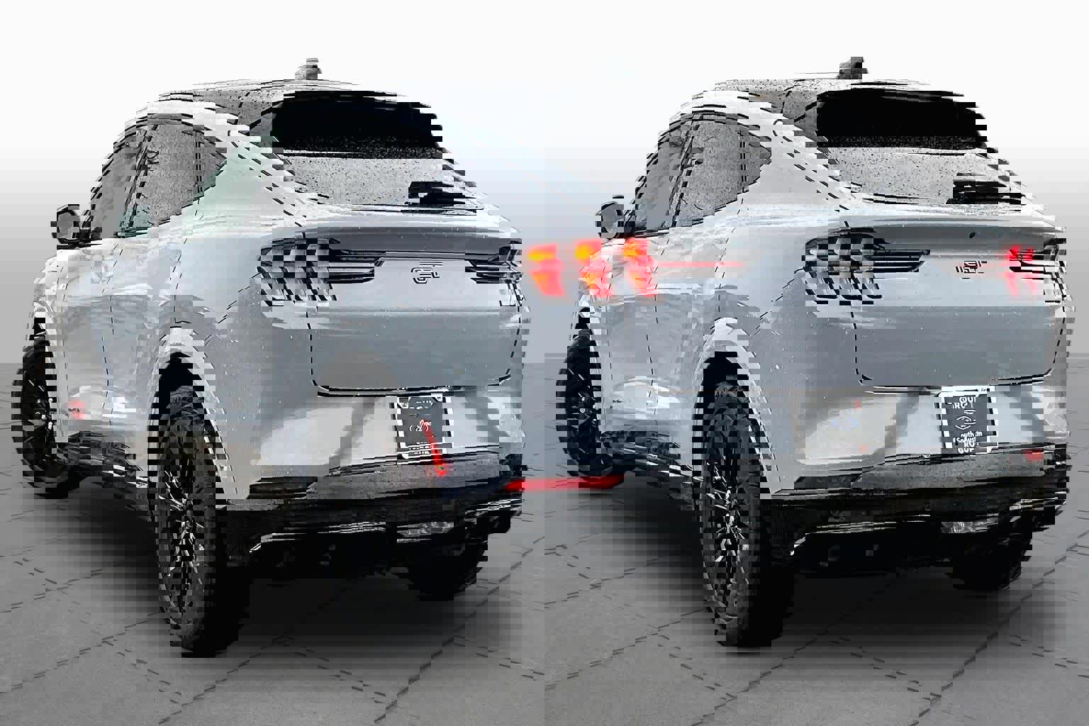 Certified 2025 Ford Mustang Mach-E GT AWD/4WD image 7