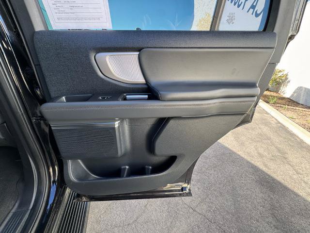 Certified 2025 Ford Expedition Active AWD/4WD image 32