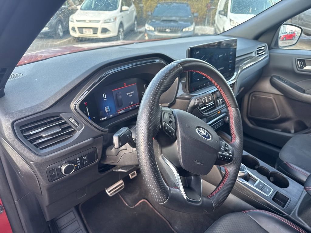 Certified 2023 Ford Escape ST-Line w/ Tech Pack #1 image 10