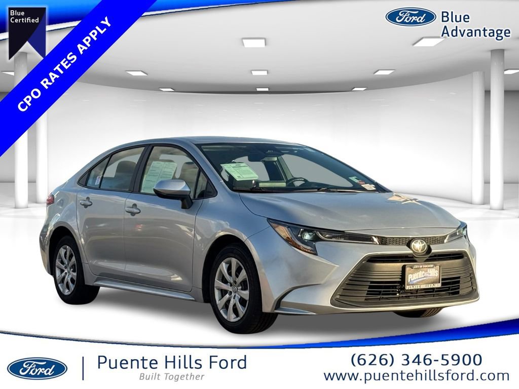 Used 2024 Toyota Corolla LE image 1