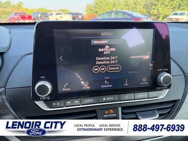 Used 2025 Nissan Altima 2.5 SV FWD image 23