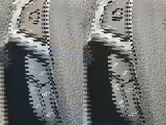 Certified 2020 Ford Fusion SE image 32