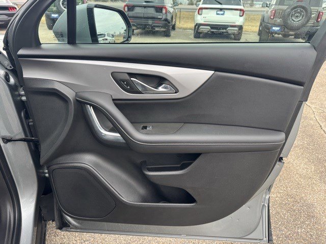 Used 2023 Chevrolet Blazer LT w/ Driver Confidence Package image 31