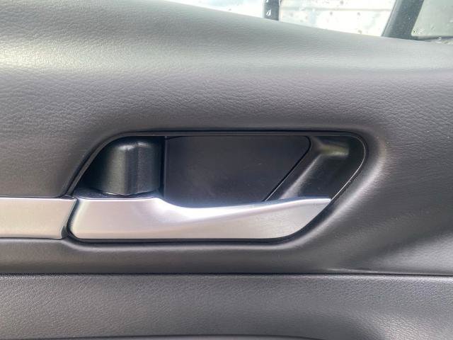 Used 2023 Nissan Altima 2.5 SV FWD image 14