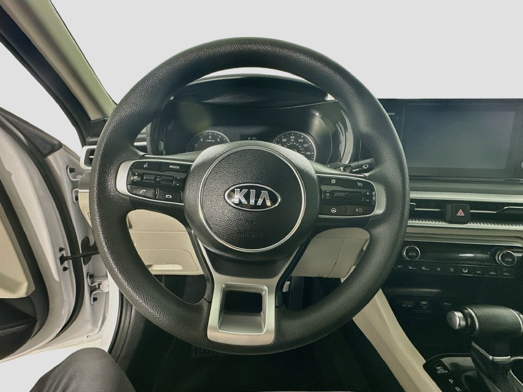 Used 2021 Kia K5 LXS AWD/4WD image 14