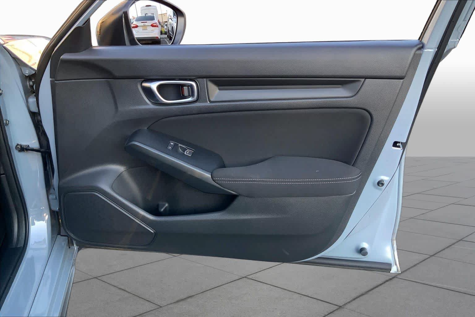Used 2023 Honda Civic Sport image 21