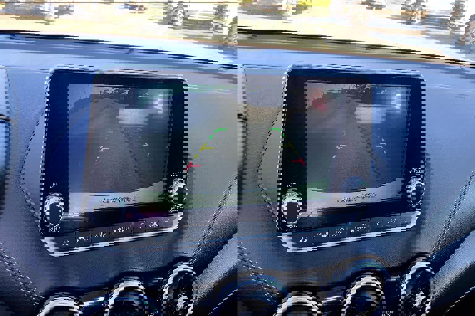 Used 2024 Nissan Sentra SV image 23