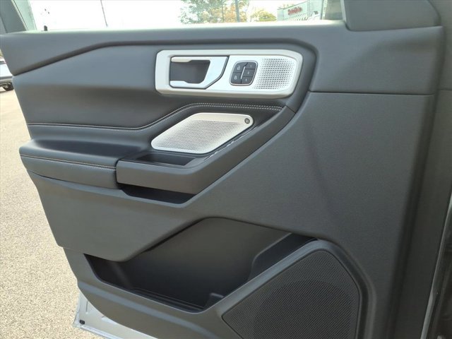 Certified 2020 Ford Explorer ST w/ Premium Technology Package image 22