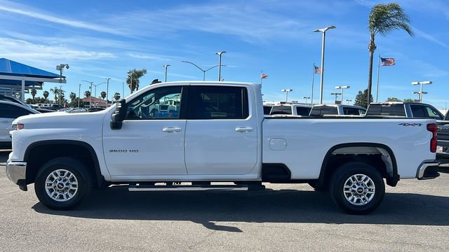 Used 2025 Chevrolet Silverado 2500 LT w/ Convenience Package AWD/4WD image 7