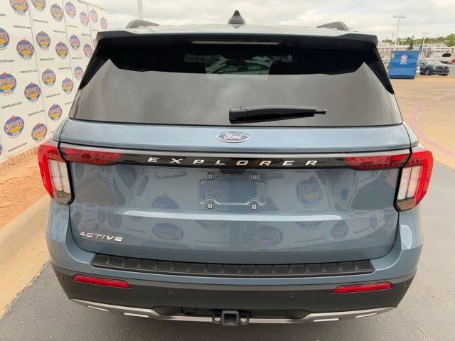 Certified 2025 Ford Explorer Active w/ Active Comfort Package image 4