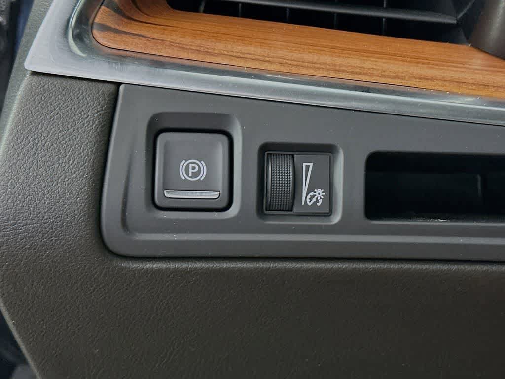 Used 2022 Cadillac XT5 Premium Luxury FWD image 27